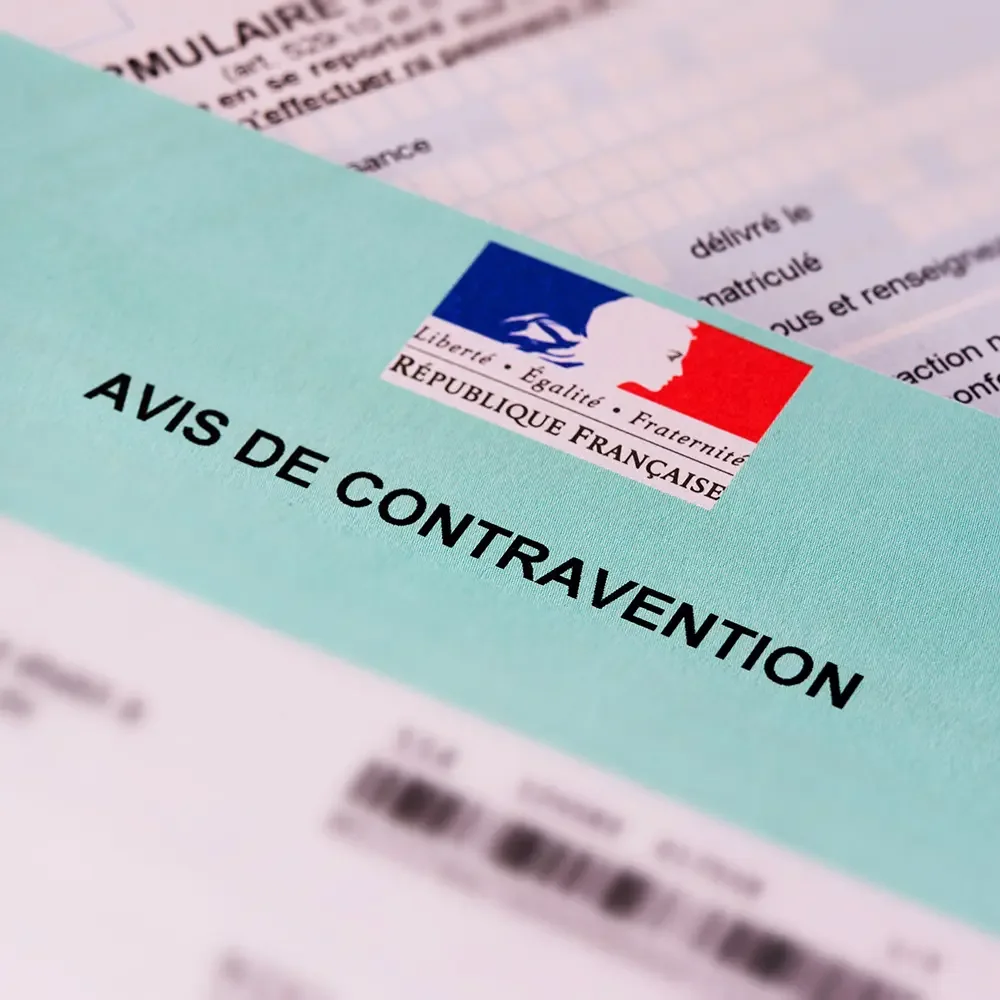 Avis de contravention pris en photo